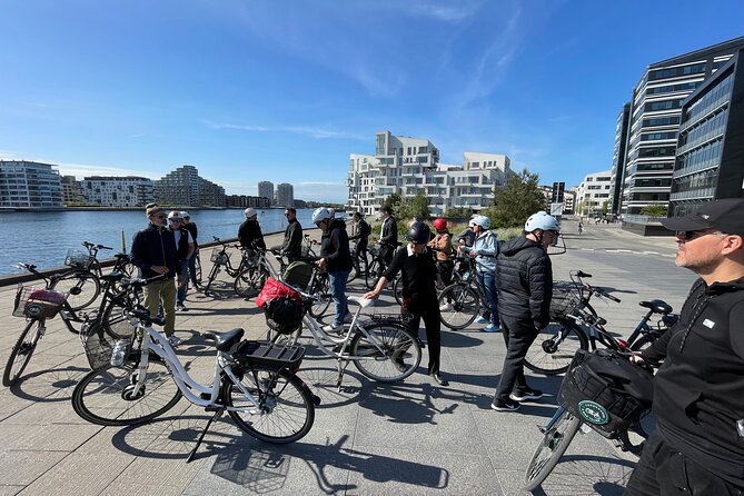 2 Hours Copenhagen E-Bike Guided Tours - Christiania: 15 minutes to explore, but don’t expect a guided inside tour