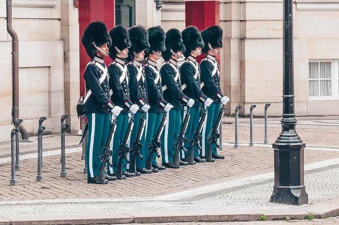 3-Hour Private Copenhagen Tour - Amalienborg Palace Museum and the change of the guards moment