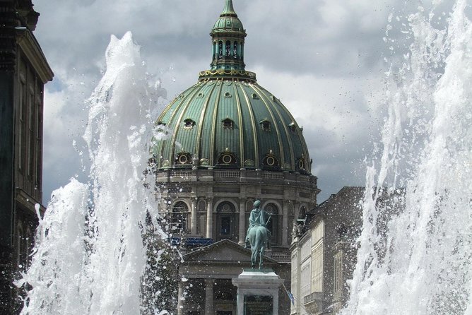 3h Private walking tour, Copenhagen - Amalienborg Palace Museum and the Round Tower: two very different kinds of Danish pride