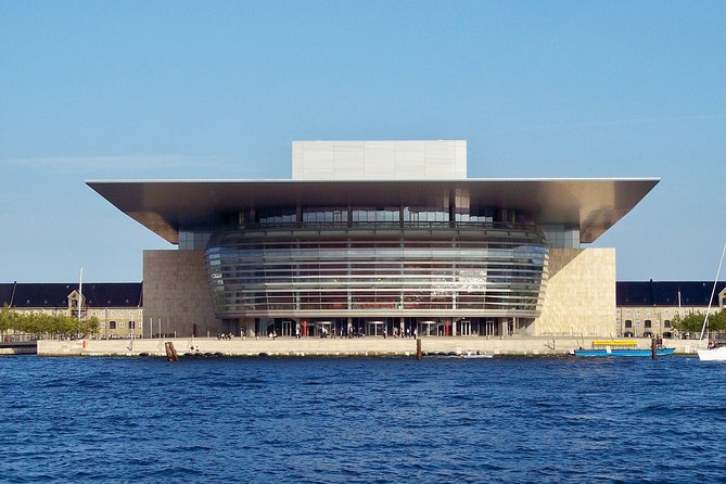 3h walking tour, small group max 10 people Copenhagen - Christiansborg Palace and Copenhagen Cathedral: civic Denmark and layered faith