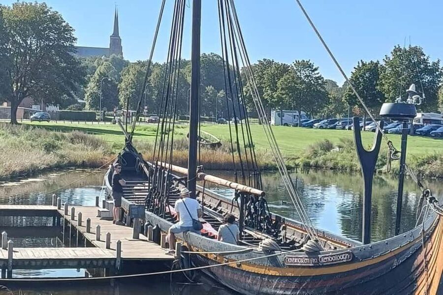 A Big Easy Tour; Cathedral, Viking Ships & Palace - Roskilde Cathedral: Danish Monarchs, Graves, and a 1.5-Hour Guided Story