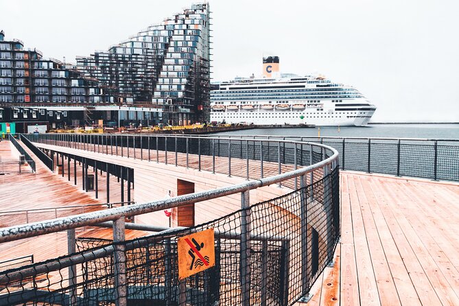 Aarhus Private Walking Tour with a Local - How the private Lokafyer model changes everything