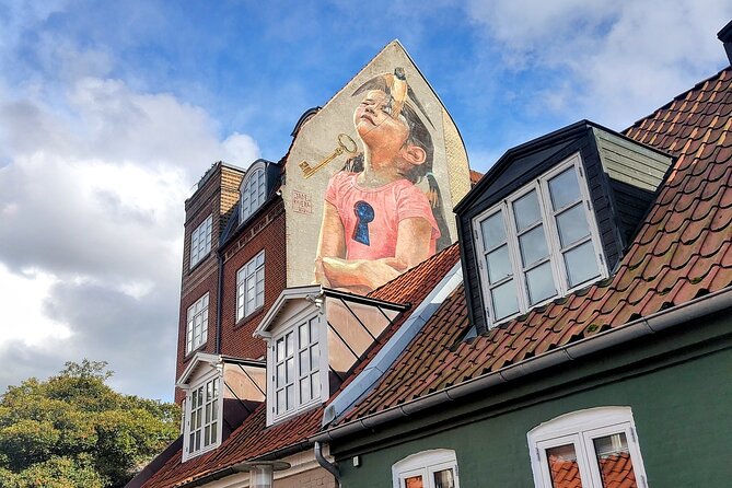 Aarhus Walking Tour: From Viking Village to Metropolis - The first leg: Viking Village origins and ancient street storytelling