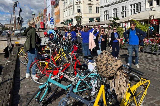 Bike Tour Copenhagen. Private Guide, Concierge Service, Small Grp - Black Diamond and Christiansborg: culture, quiet gardens, and happiness politics