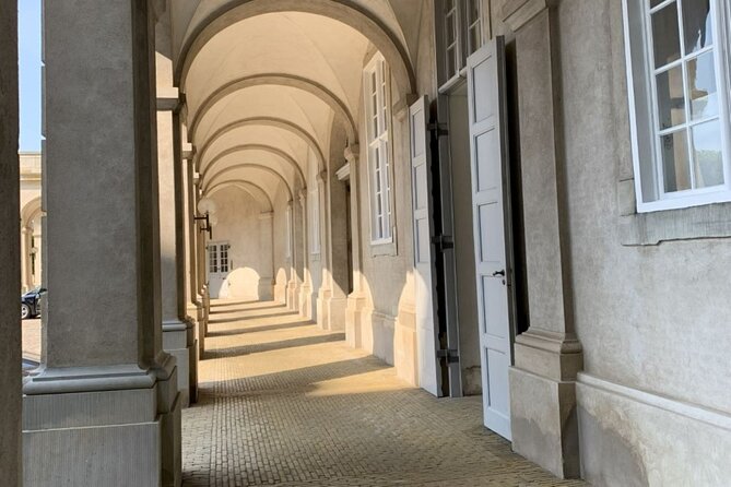 Castle Island’s Royal History: A Self-Guided Audio Tour of Slotsholmen - Getting the app working: code, GPS, offline maps
