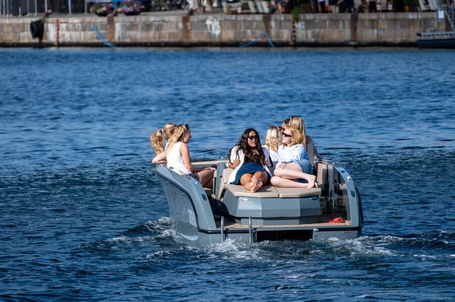 Copenhagen: 1,2,3,4,5-Hour Private Boat Tour with Captain - The GoBoat experience itself, electric power and up to 7 knots