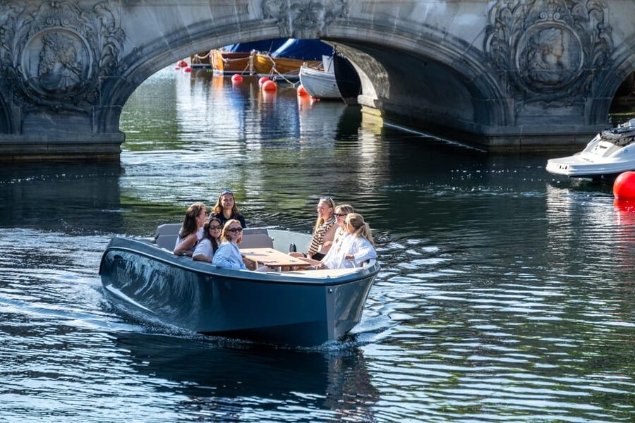 Copenhagen: 1,2,3,4,5-Hour Private Boat Tour with Captain - Islands Brygge 10 and the first 10 minutes that set the tone