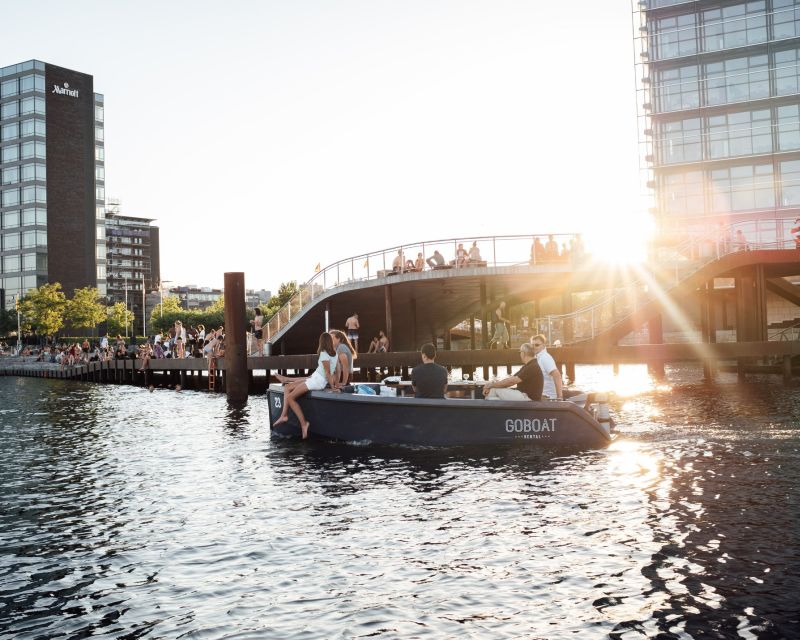 Copenhagen: 1, 2 or 3-Hour Boat Rental (No License Required) - Why driving your own boat feels so right in Copenhagen Harbor