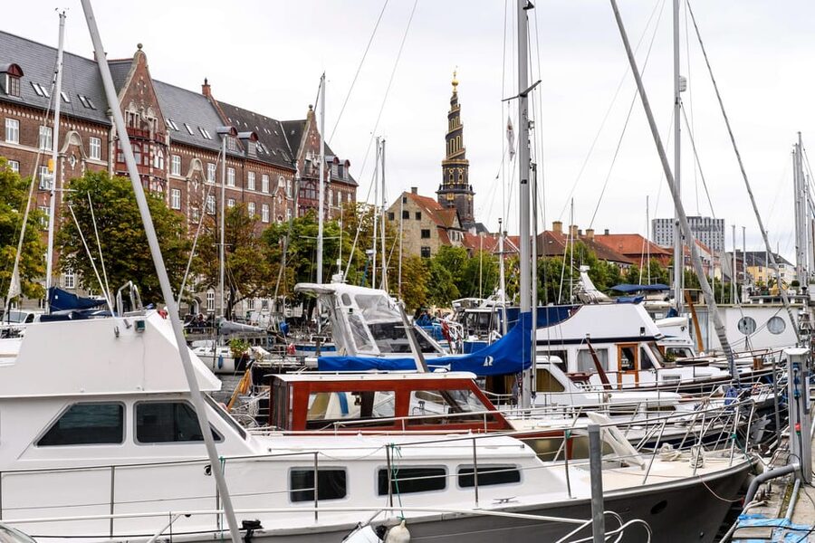 Copenhagen: 1.5-hour Private Walking Tour of Christianshavn - The Guide Matters: When It Clicks, It’s Funny, Fast, and Useful