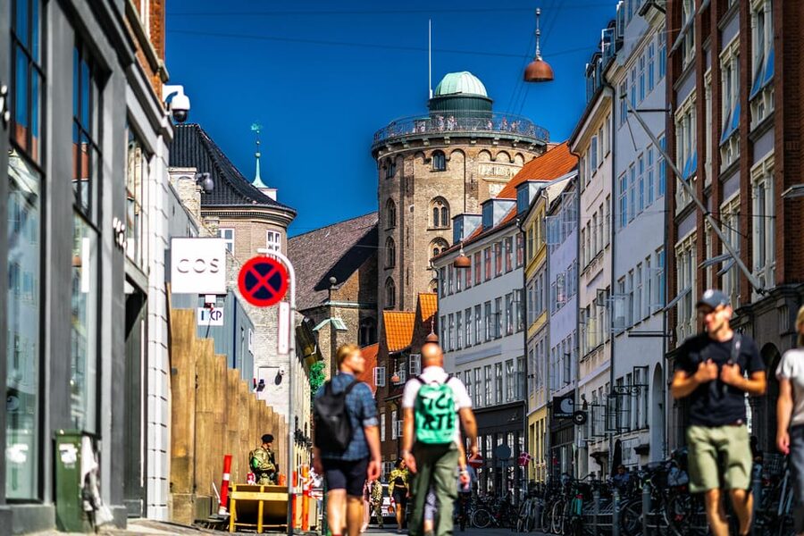 Copenhagen: 2-hour Old Town Private Walking Tour - Rundetaarn, or The Round Tower, plus the observatory payoff