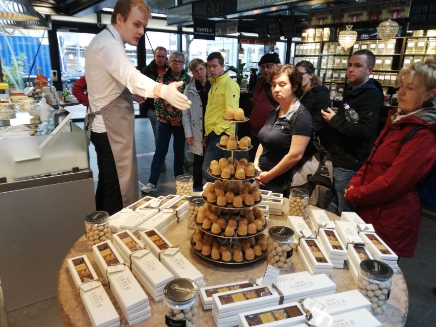 Copenhagen: 3-Hour Culinary Bike Tour - Cycling etiquette and comfort: what to expect on the road