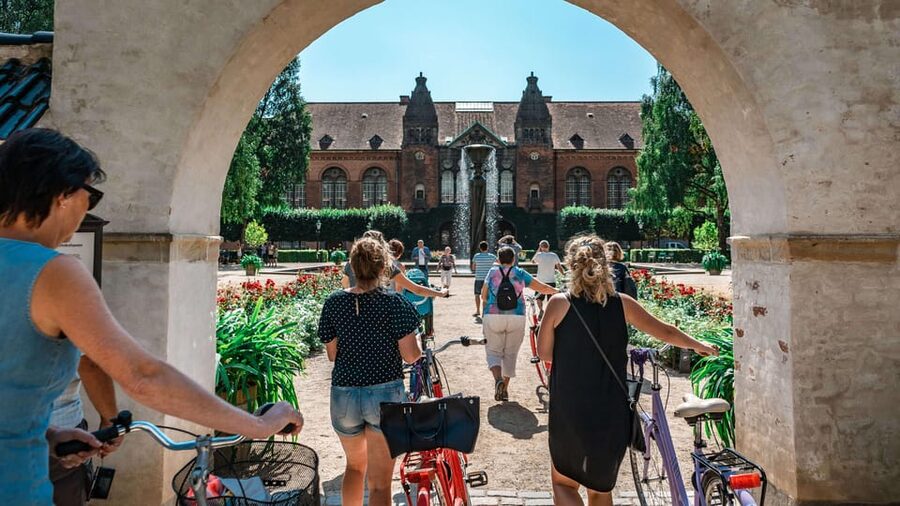 Copenhagen: 3-hour Private Guided Bike Tour - Meeting at Tropical Bikes on Vester Voldgade 2