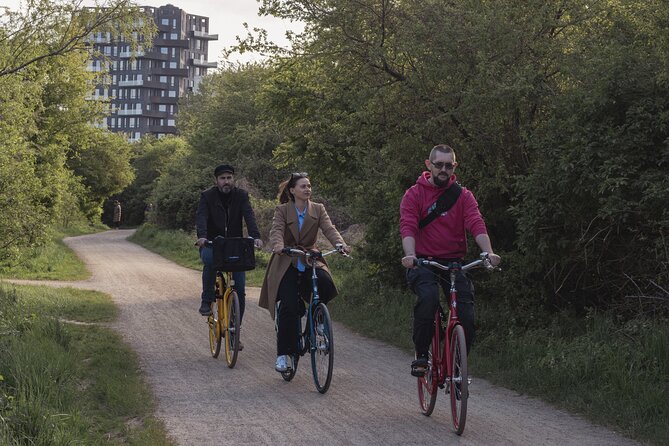Copenhagen Architecture and Sustainability Tour with local Guide - Amagerfælled and Enghave Park: nature on reused ground, plus stormwater smarts