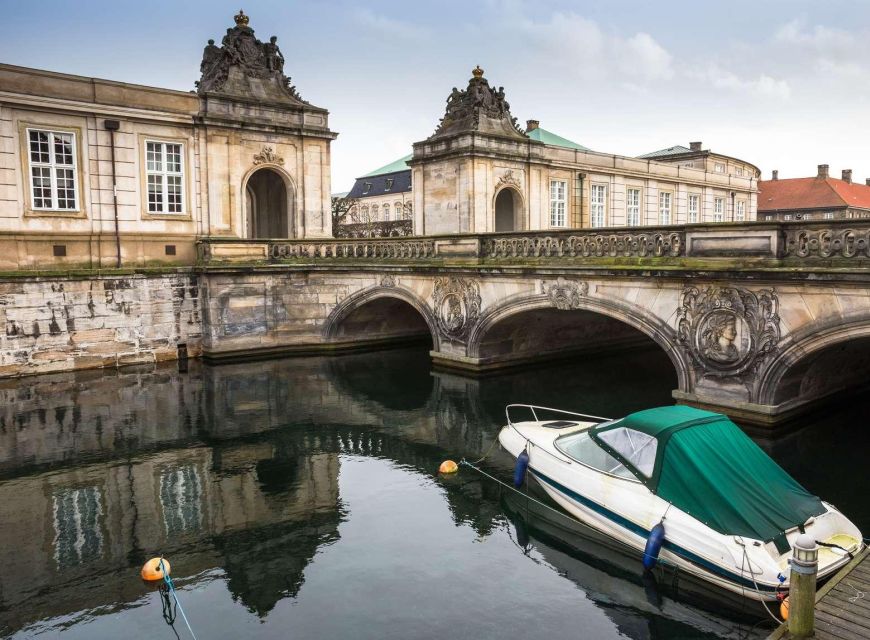 Copenhagen: Canal Boat Cruise & Old Town/Nyhavn Walking Tour - Amalienborg and the royal edge on the canal