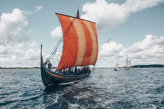 Copenhagen Card - DISCOVER 80+ attractions and public transport - Planning your days by theme: center highlights plus easy excursions