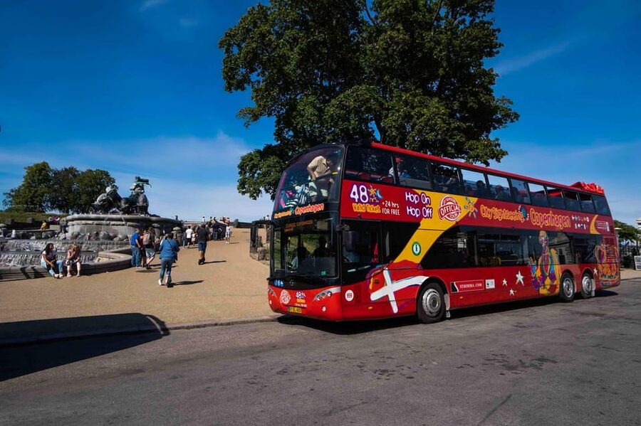 Copenhagen: City Sightseeing Hop-On Hop-Off Bus Tour - Key things that make this bus tour worth your time