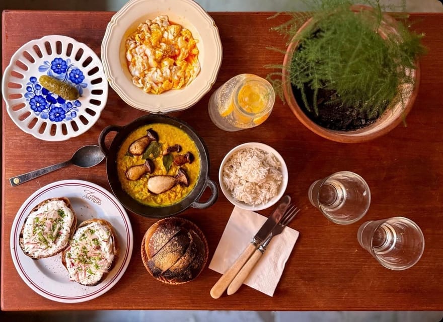 Copenhagen: E-Bike Guided Food Tour with 3 stops - Stop 2: Pastry stop, Danish baking 101 in real time