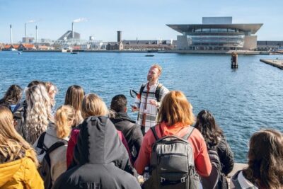 Group Walking Tour – City Highlights – 2 Hours