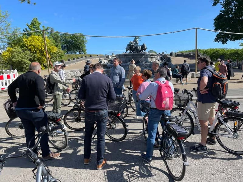 Copenhagen: Guided E-Bike Tour - Entering Copenhagen from Langelinie Allé 56
