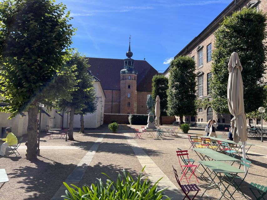 Copenhagen: Guided E-Scooter KickBike Tour- All Highlights - Where the 2 hours really go: training, photos, and the pacing
