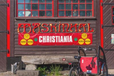 Guided Tour of Vesterbro and Christianshavn