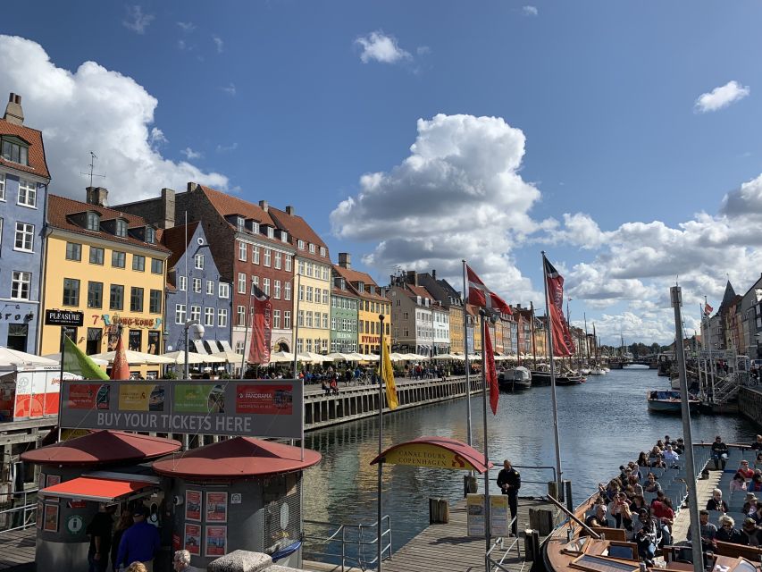 Copenhagen: Guided Walking Tour - Meeting at Central Station, then walking into the real Copenhagen
