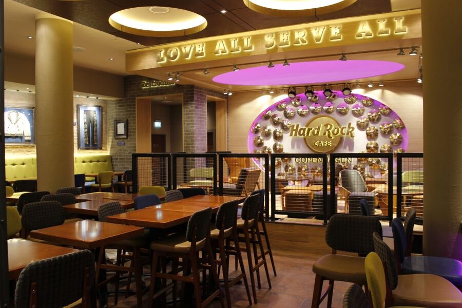 Copenhagen: Hard Rock Cafe with Set Menu for Lunch or Dinner - Price and Value: Is $39 USD Reasonable for a Set-Menu Meal?