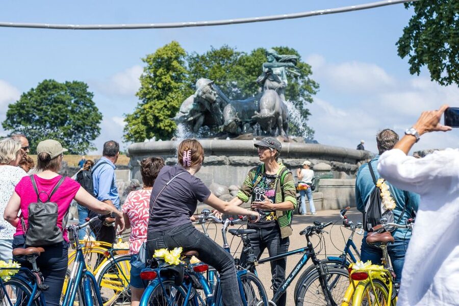 Copenhagen: Highlights 3 Hour Bike Tour with a Local Guide - Quick highlights before you pedal off