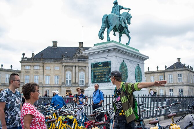 Copenhagen Highlights 3 Hour Bike Tour with local Guide - Nyhavn: the harbor stop with time to actually enjoy the scenery