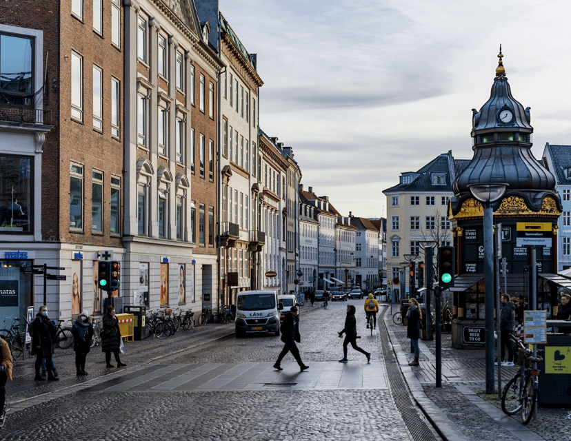 Copenhagen: Hygge & Highlights Walking Tour with Local Guide - Finishing at Gråbrødretorv for a Local-Feeling Wrap-Up