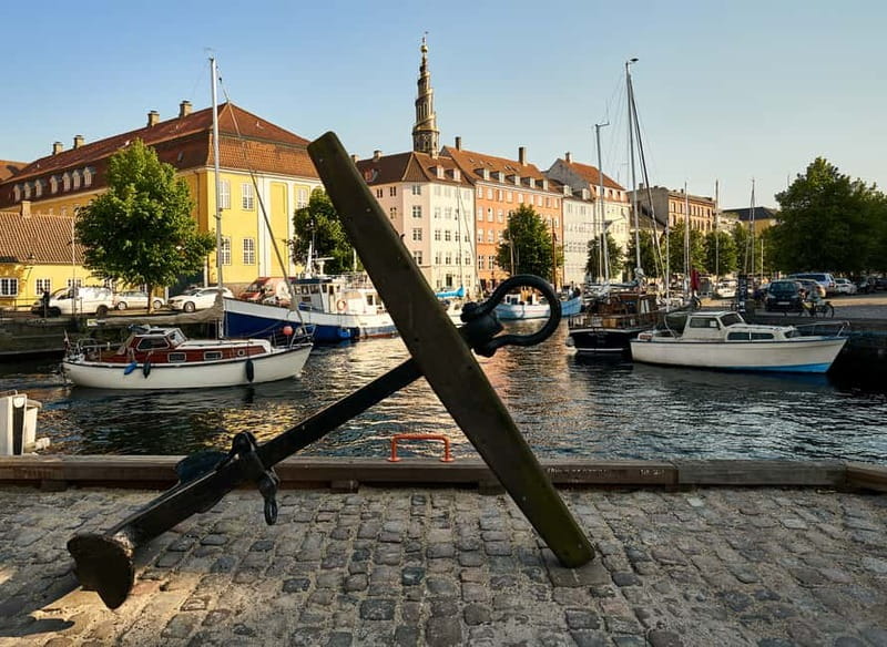 Copenhagen: Private 3-Hour Hidden Gems Photography Tour - Christianshavn Canals, Houseboats, and the Photo Route That Feels Like Local Life