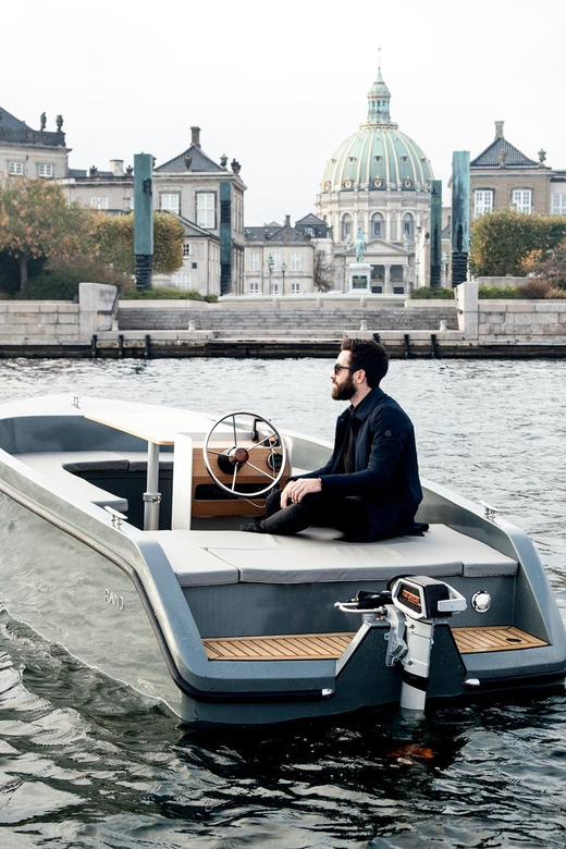 Copenhagen: Private Boat Tour with Captain (Lite) - Drinks and snacks on board, purchased from GoBoat only