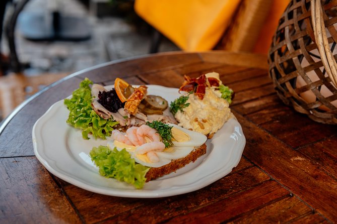 Copenhagen Private Food Walking Tour with 6 or 10 Tastings - Guides make or break the experience, and here are the real examples