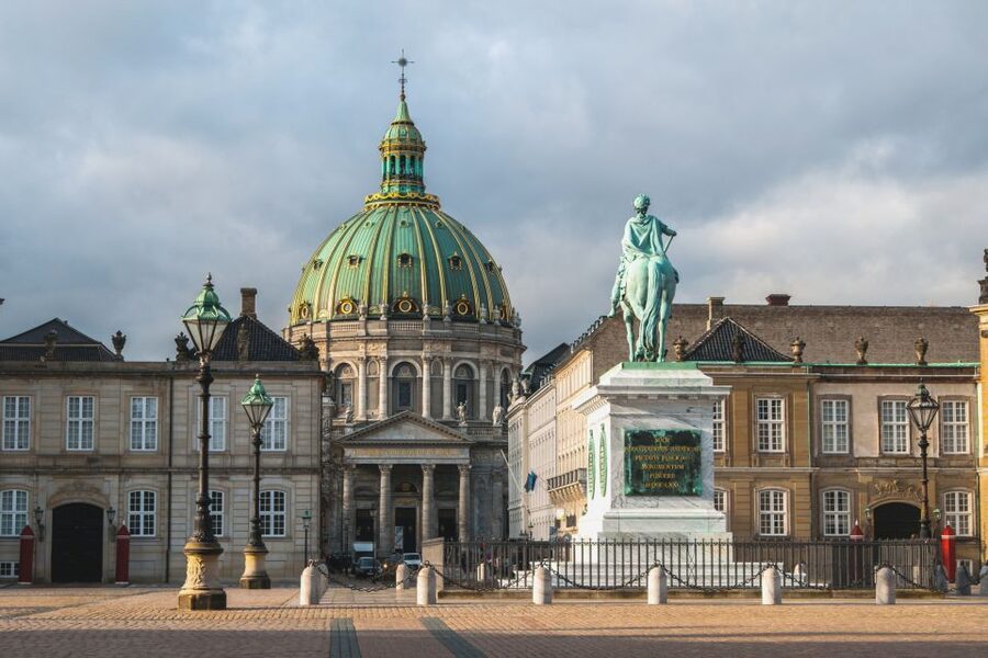 Copenhagen: Private Full-Day City Tour with Lunch Option - Gefion Fountain, Kastellet fortress, and Copenhagen’s wish-making tradition