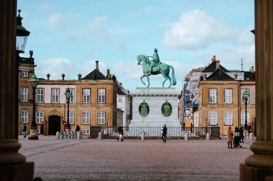 Copenhagen: Private Guided Walking Tour with Hotel Pickup - Little Mermaid time, built into a walking route that keeps you on track