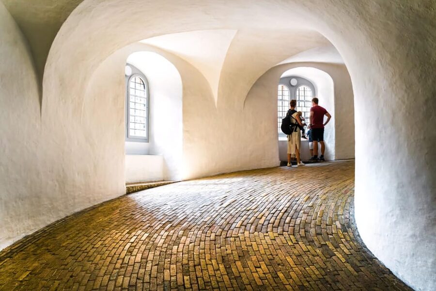 Copenhagen: Rosenborg Castle Tour with Skip-the-Line Ticket - Rosenborg Castle and the crown-jewel vibe in Copenhagen