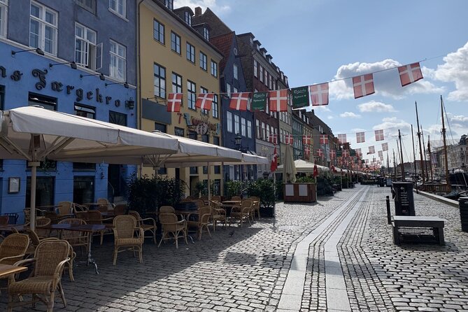 Copenhagen's Royal History: A Self-Guided Walking Tour - Stop 2: Charlottenborg and Queen Charlotte Amalie’s castle story