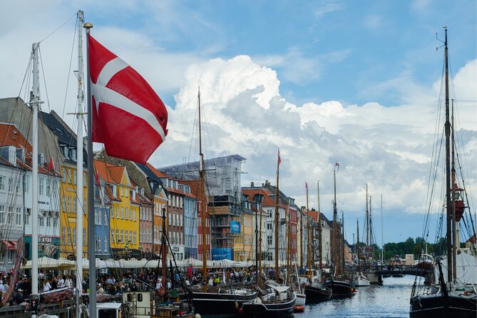 Copenhagen Scavenger Hunt and Highlights Self Guided Audio Tour - The Walk Itself: A 3.9 km Route Through Classic Copenhagen