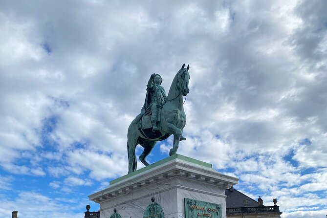 Copenhagen Self-Guided Murder Mystery Tour by Amalienborg Palace - The evidence and puzzle style, why this game feels fair