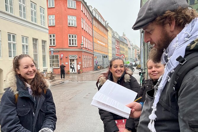 Copenhagen Self-Guided Murder Mystery Tour by Amalienborg Palace - Where to start and how the pickup works, Maria’s Kiosk and Arms Gallery