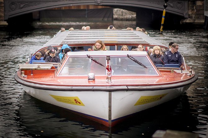 Copenhagen Sightseeing Classic Canal Tour With Live Guide - The Little Mermaid sighting: classic icon, quick perspective