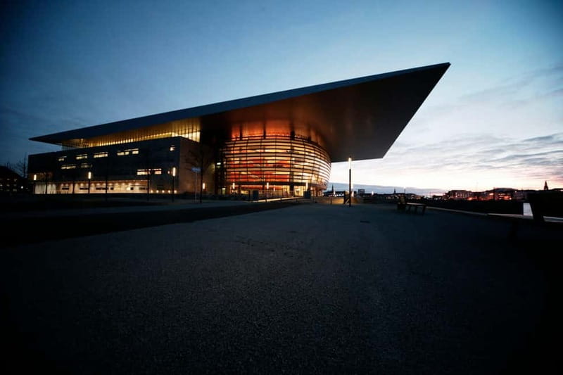 Copenhagen: The Opera House Guided Tour - Finding the meeting lobby near the harbor entrance