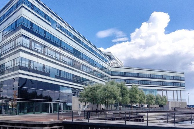 Culture capital tour - Dokk1’s award-winning library and media center, brief but purposeful