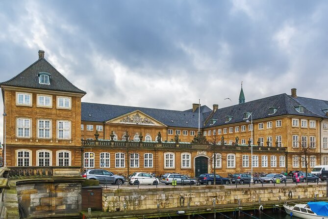 Danish National Museum Copenhagen Archeology History Tour - Private Transfers and Timing: Getting Two Big Stops Without Stress