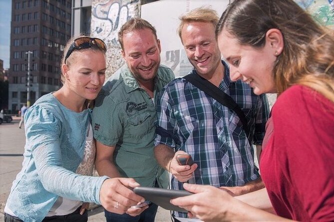 e-Scavenger hunt Copenhagen: Explore the city at your own pace - Entering the Nyhavn waterfront zone (and why it sets the tone)