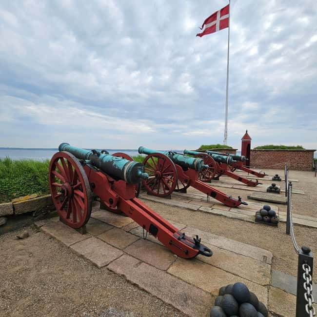 Easy Pace Tour of Kronborg Castle and Frederiksborg Palace - Who this Kronborg and Frederiksborg day trip suits best
