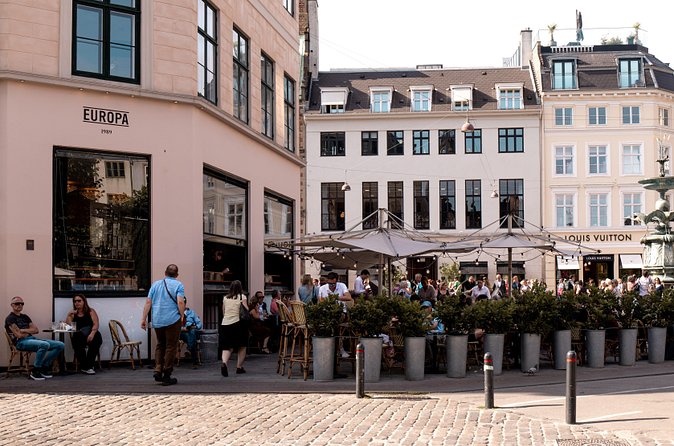 Explore Copenhagen in 60 minutes with a Local - Group size, pacing, and how the guide keeps it from feeling rushed