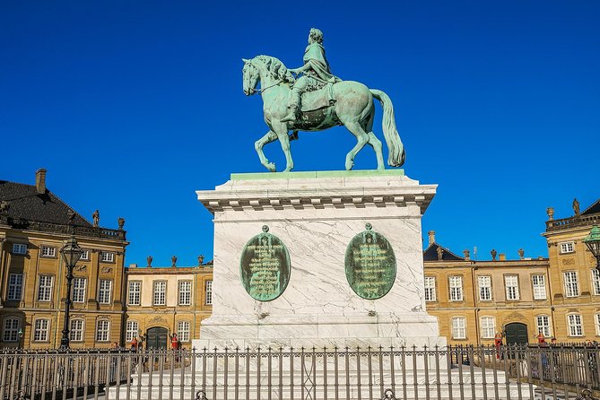 Explore Copenhagen’s Art and Culture with a Local - Kastellet’s 1664 fortress and the Gefion fountain legend