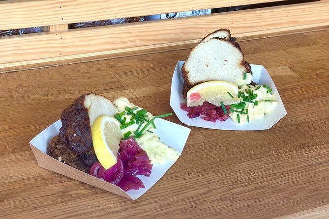Food Tour In Copenhagen - 5 Delicious Tastings, Walking Tour - Strøget as the warm-up: where you get bearings fast