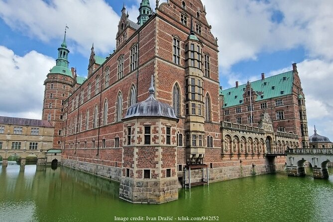 Frederiksborg & Kronborg Castles: Private Day Trip - Kronborg Castle at Elsinore: Renaissance rooms with Hamlet in mind